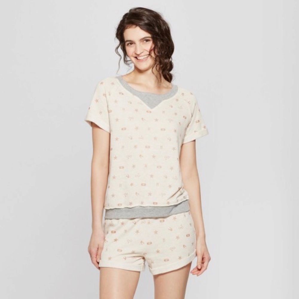 Harry Potter Oatmeal Colored Graphic Sweater Top